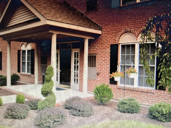 968 Geraldine St Unit 1A, New Bedford, MA 02740