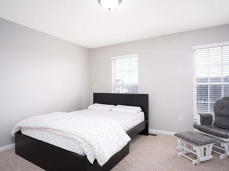 5286 Royal Arch Cascade Dr #26 — Photo 23