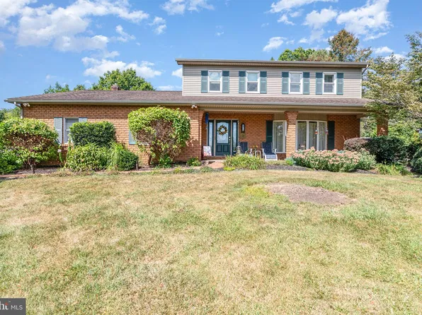 1446 S Mountain Rd, Dillsburg, PA 17019