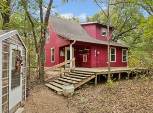 378 Eastshore Dr, Wills Point, TX 75169