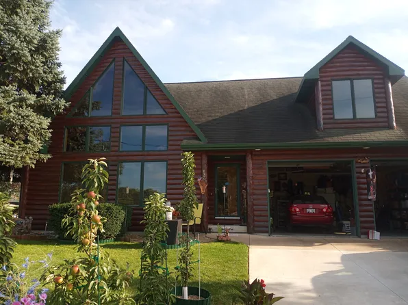 (undisclosed Address), Oshkosh, WI 54902