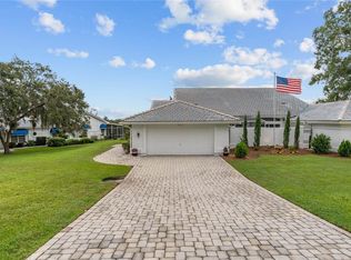 6042 Topsail Rd, Lady Lake, FL 32159