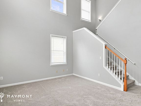 5th image of 405 Lava Ln