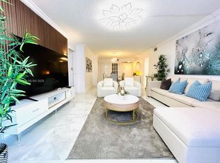 6039 Collins Ave APT 1507, Miami Beach, FL 33140