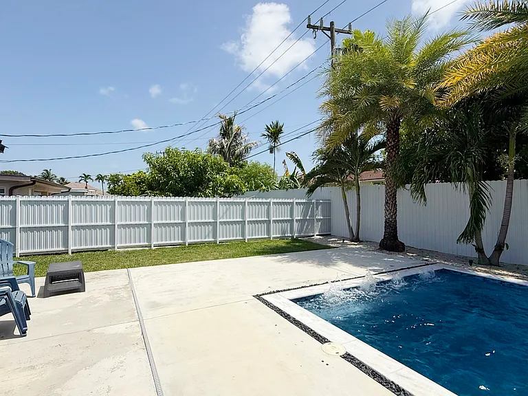 20245 Ranch Rd — Photo 32