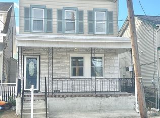 2037 S Clinton Ave, Hamilton, NJ 08610