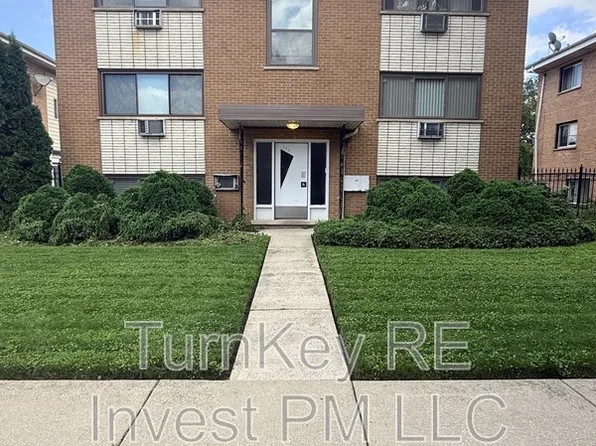 1941 16th Ave, Broadview, IL 60155