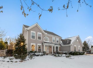 191 Wellington Ct, Grayslake, IL 60030