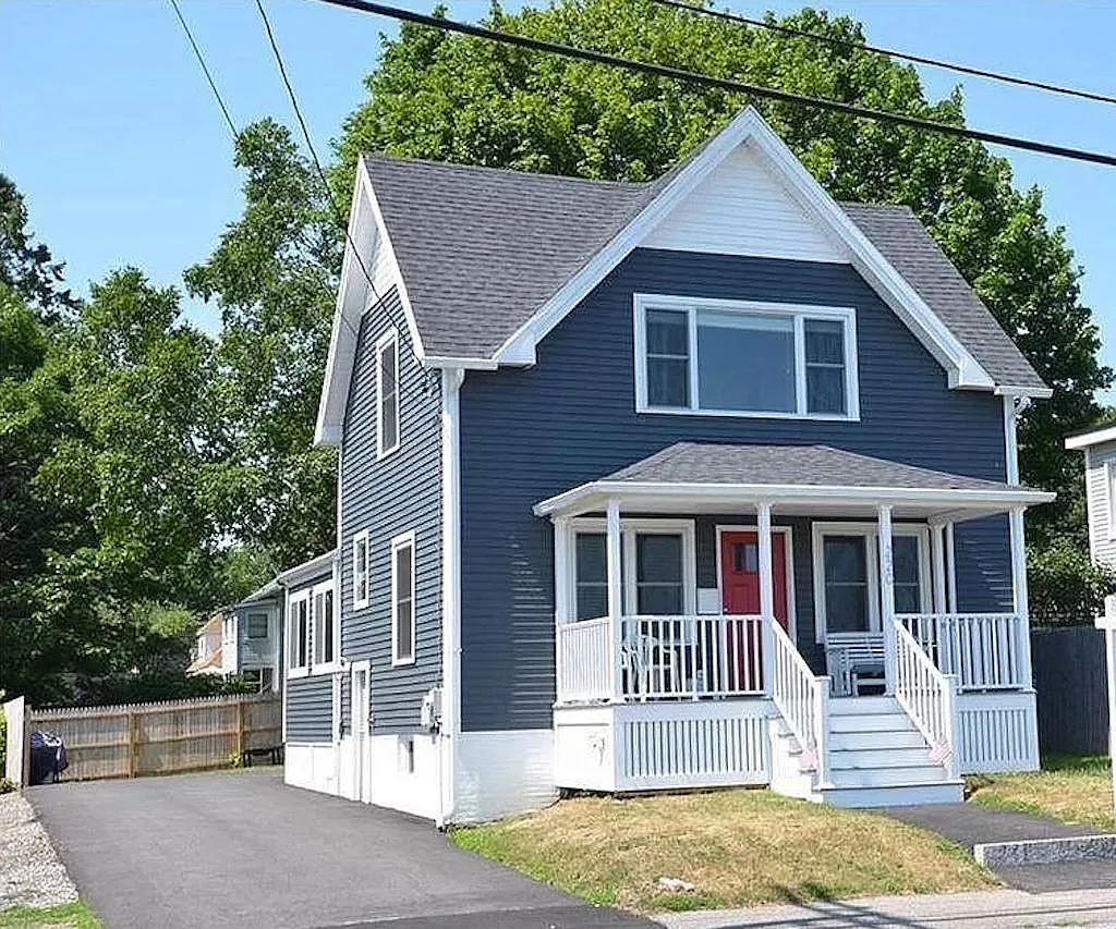 Building Photo - 220 Veranda St