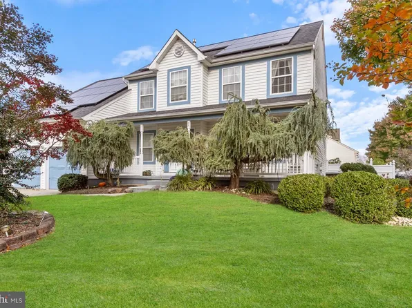 71 Kingsbridge Dr, Lumberton, NJ 08048