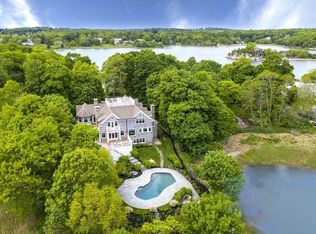 92 Beach St #A, Cohasset, MA 02025