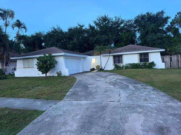844 Ryanwood Dr, West Palm Beach, FL 33413