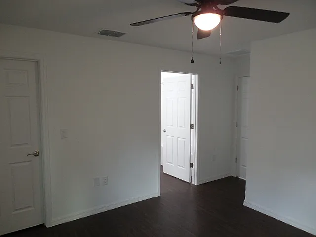 10313 Usher St — Photo 17
