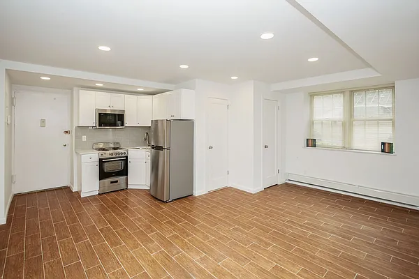 Sold by Halstead Real Estate | media 18