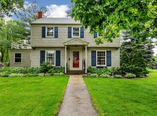 832 6th Ave SW, Faribault, MN 55021