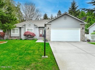 8462 N Audubon Dr, Hayden Lake, ID 83835