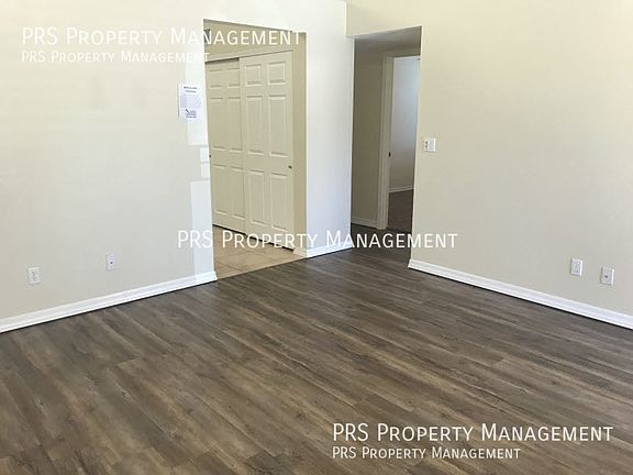 4th image of 5136 E Evergreen St Unit 1133
