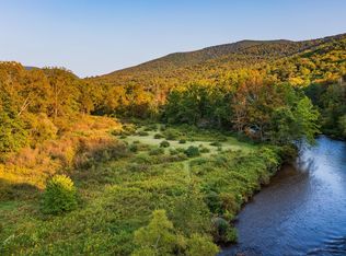 5827 Highway 313, Arlington, VT 05250