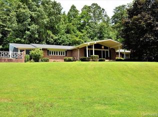 1458 Overlook Dr #A, Lenoir, NC 28645
