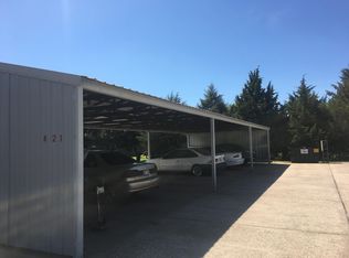 421 Harvest Rd #D, Hesston, KS 67062