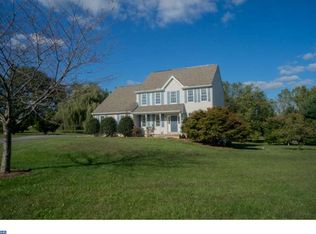 233 Sunnyside Rd, West Grove, PA 19390