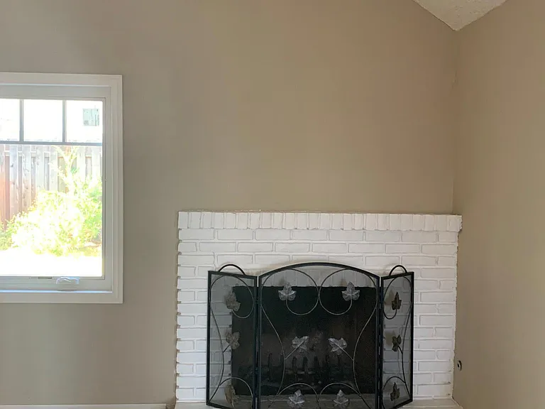 22719 Garzota Dr — Photo 5