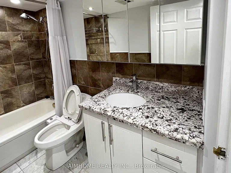 33 University Ave #207 — Photo 18