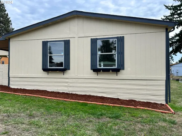 36451 S Sawtell Rd Unit 27, Molalla, OR 97038