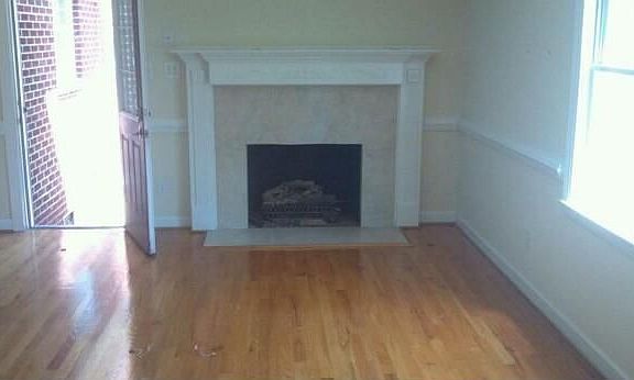 4th image of 37 Bonita Dr