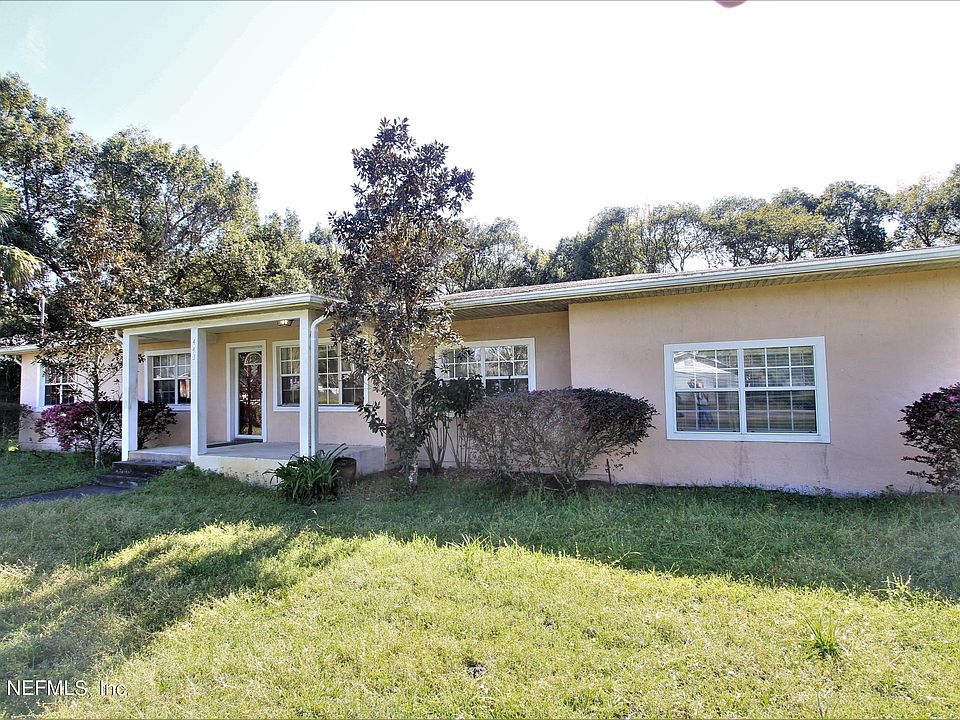 1st image of 443 PINE Avenue