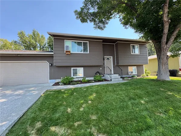 621 Chinook Pl, Billings, MT 59102