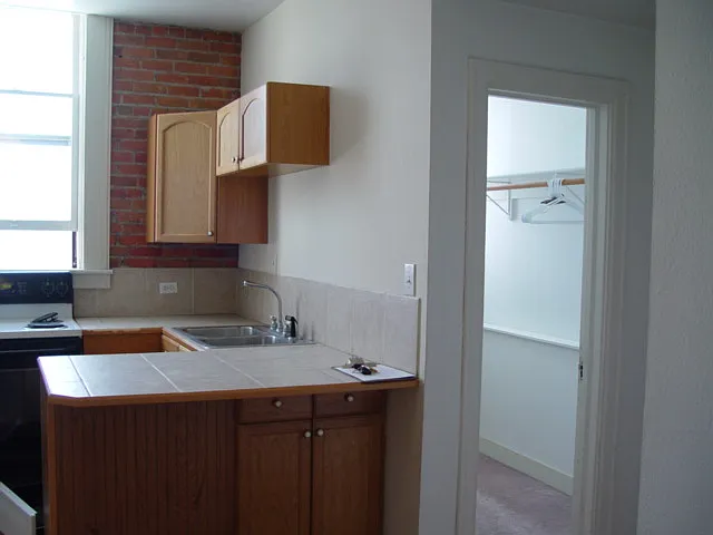 226 S Main St — Photo 7
