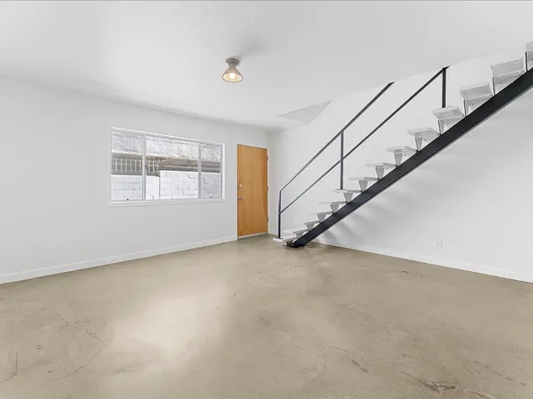 6072 La Prada St APT 3, Los Angeles, CA 90042