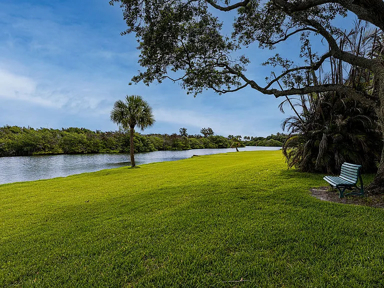 2800 Indian River Blvd #R9 — Photo 36