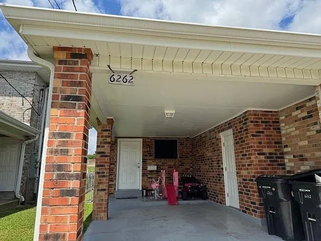 2 bed, 1.0 bath, 1190 sqft, $1,500 — Photo 3