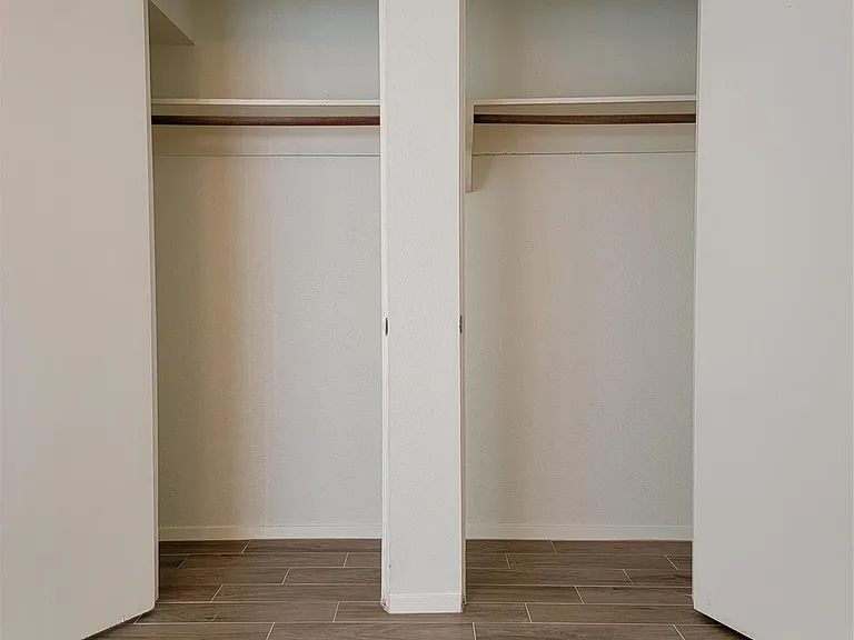 2101 Fountain View Dr #27 — Photo 15