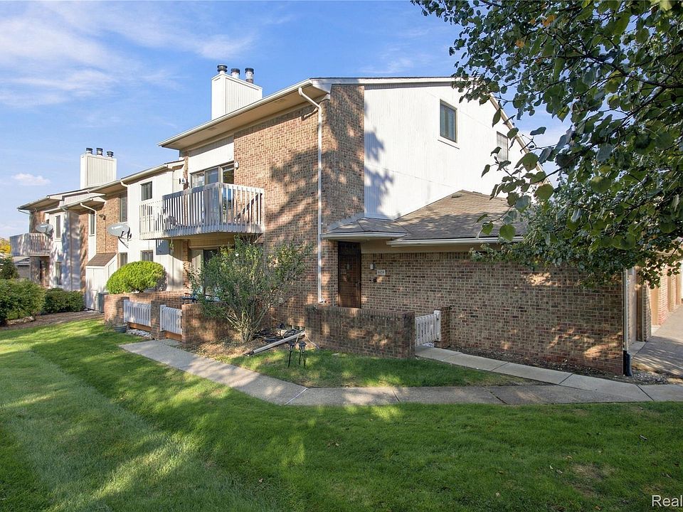 6646 Maple Lakes Dr, photo 25