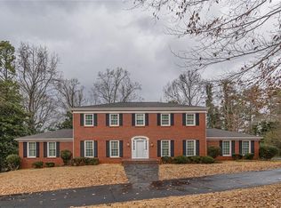 145 Old Fairburn Close SW, Atlanta, GA 30331