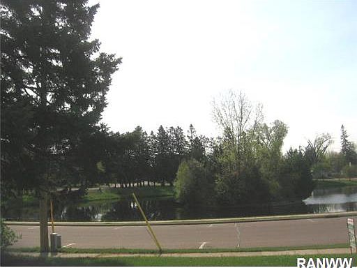 4th image of 15840 Fourth Street