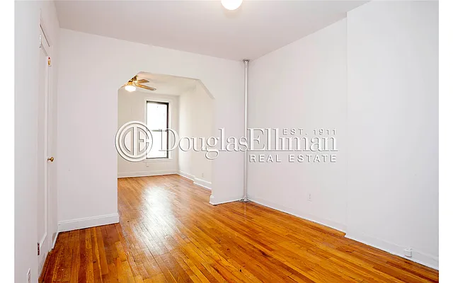 Rented by Douglas Elliman | media 8