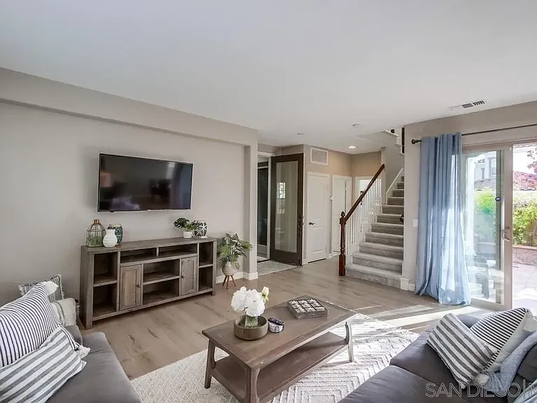 15562 Bristol Ridge Ter — Photo 16