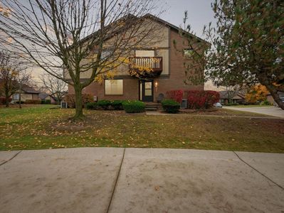 125 Meadow Ln, Rochester, MI, 48307