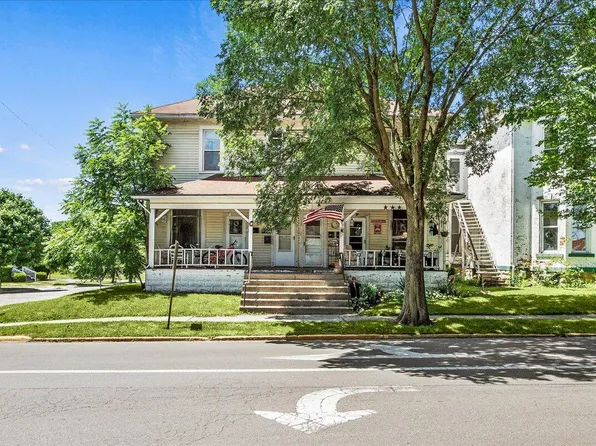 206 W Auburn Ave, Bellefontaine, OH 43311