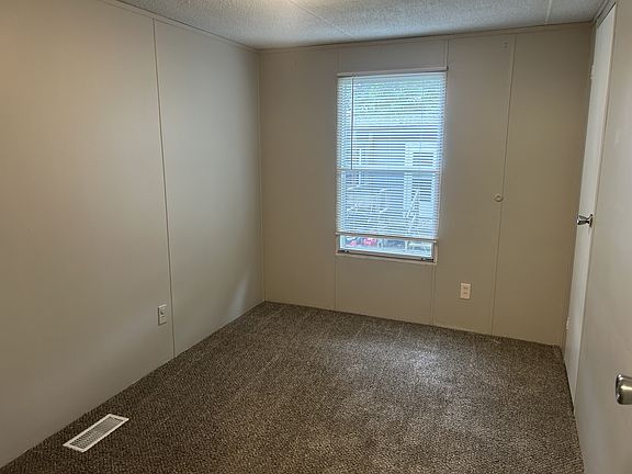 4th image of 3000 Tuttle Creek Blvd Lot 305