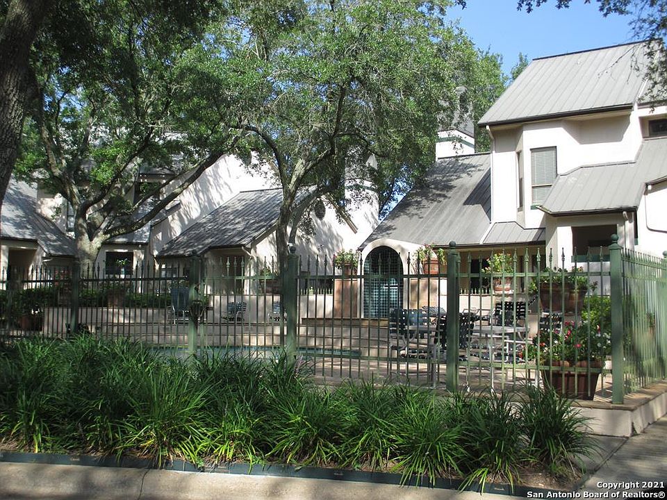 1st image of 4144 Greystone Way #404