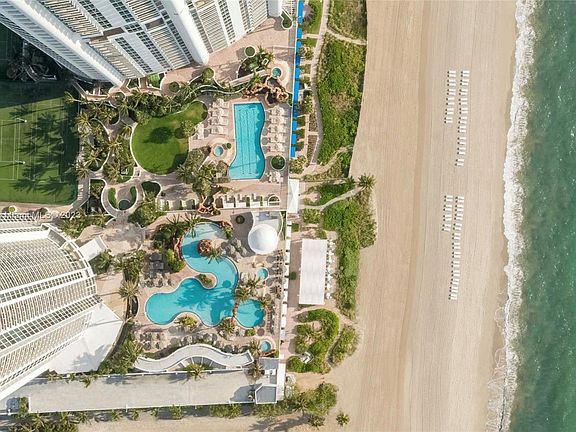 5th image of 18001 Collins Ave #1212