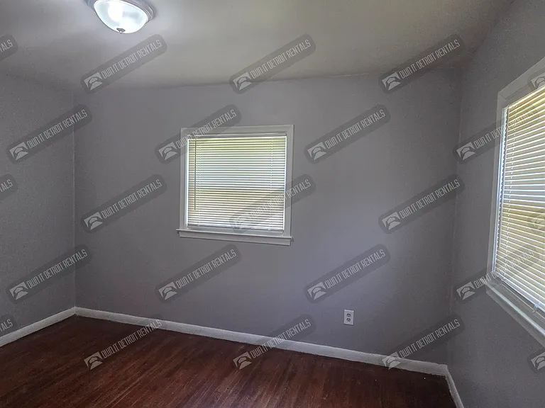 19535 Lenore — Photo 6