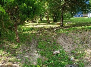 843 Lovers Ln, Houston, TX 77091