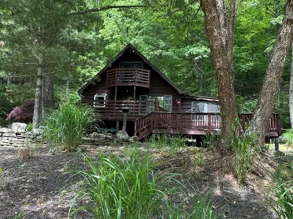 86 Cedar Creek Ln, Independence, VA 24348