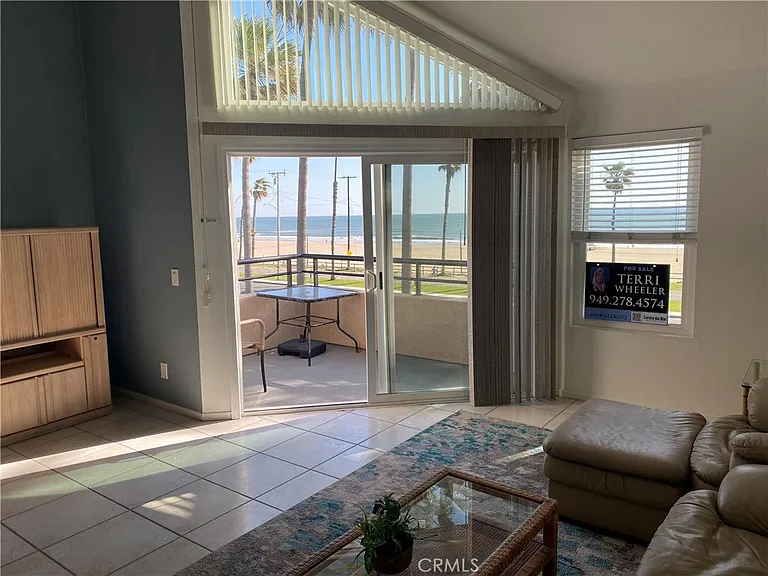 1200 Pacific Coast Hwy — Photo 17